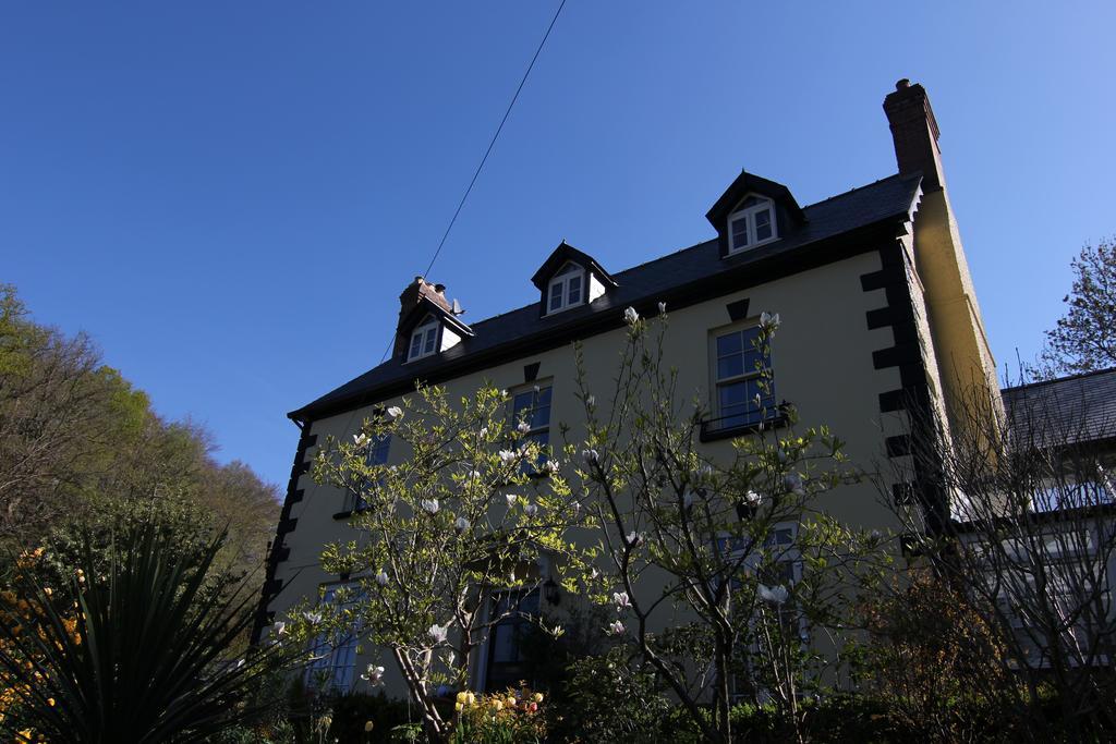Inglewood House Bed & Breakfast มอนมัท ภายนอก รูปภาพ